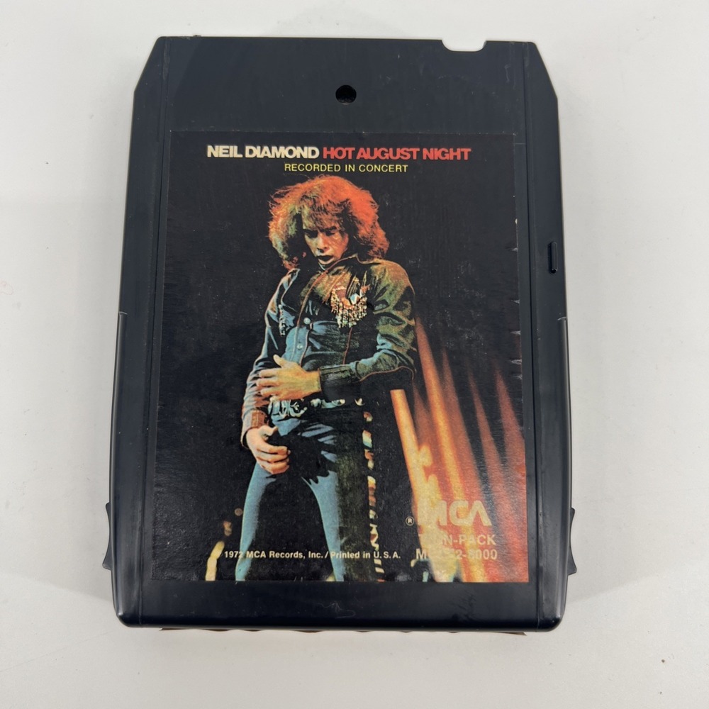 1972 Neil Diamond – Hot August Night 8-Track Tape Live Concert MCA records